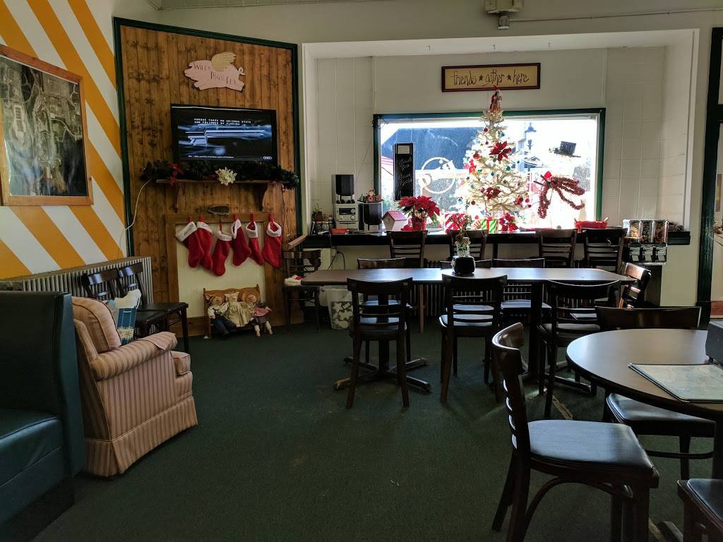 Smokin Eddies BBQ | restaurant | 213 W Main St, Louisa, VA 23093, USA | 5409671990 OR +1 540-967-1990