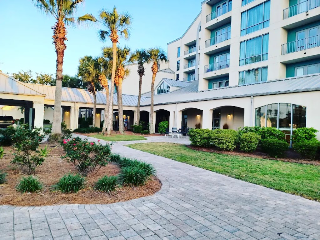 Bluegreen’s Bayside Resort & Spa | restaurant | 4114 Jan Cooley Dr, Panama City Beach, FL 32408, USA | 8502366000 OR +1 850-236-6000