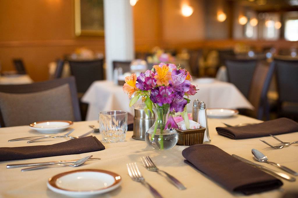 Piccolo Mondo Italian Restaurant | restaurant | 829 E Lamar Blvd, Arlington, TX 76011, USA | 8172659174 OR +1 817-265-9174