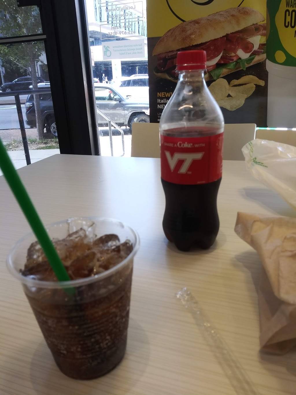 Subway | restaurant | Parkway Towers, 404 James Robertson Pkwy Suite 120, Nashville, TN 37219, USA | 6156799155 OR +1 615-679-9155