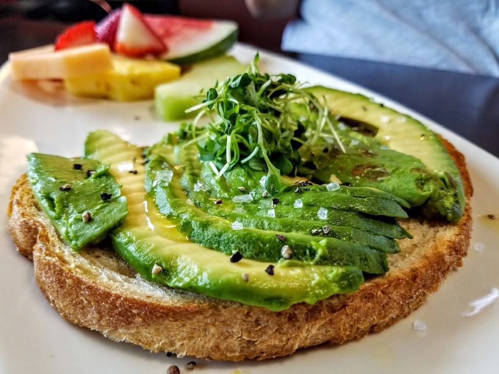 Truxtons American Bistro | restaurant | 8611 Truxton Ave, Los Angeles, CA 90045, USA | 3104178789 OR +1 310-417-8789