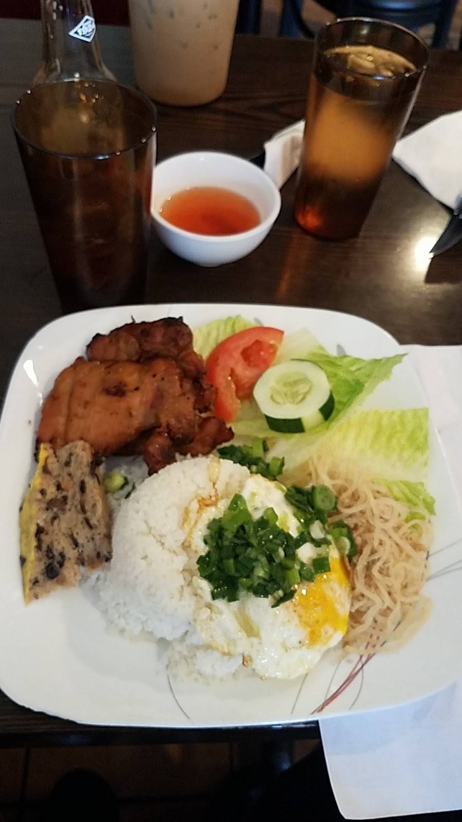 Pho Saigon | restaurant | 6842 Bustleton Ave, Philadelphia, PA 19149, USA | 2153339900 OR +1 215-333-9900