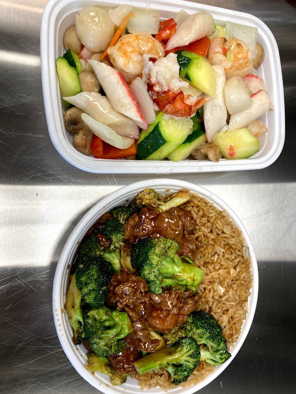 Ho Ho China Wok | restaurant | 155 Bartram Market Dr Suite 140, St Johns, FL 32259, USA | 9043427663 OR +1 904-342-7663