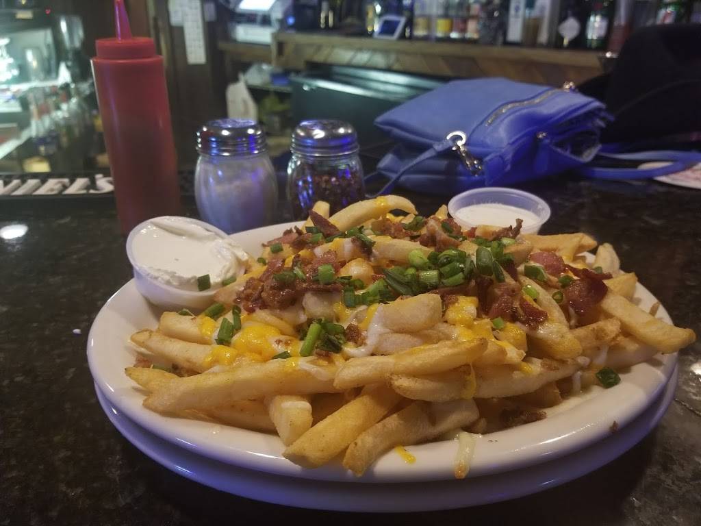 Gadis Restaurant & Bar | restaurant | 56193 Twentynine Palms Highway, Yucca Valley, CA 92284, USA | 7608201213 OR +1 760-820-1213