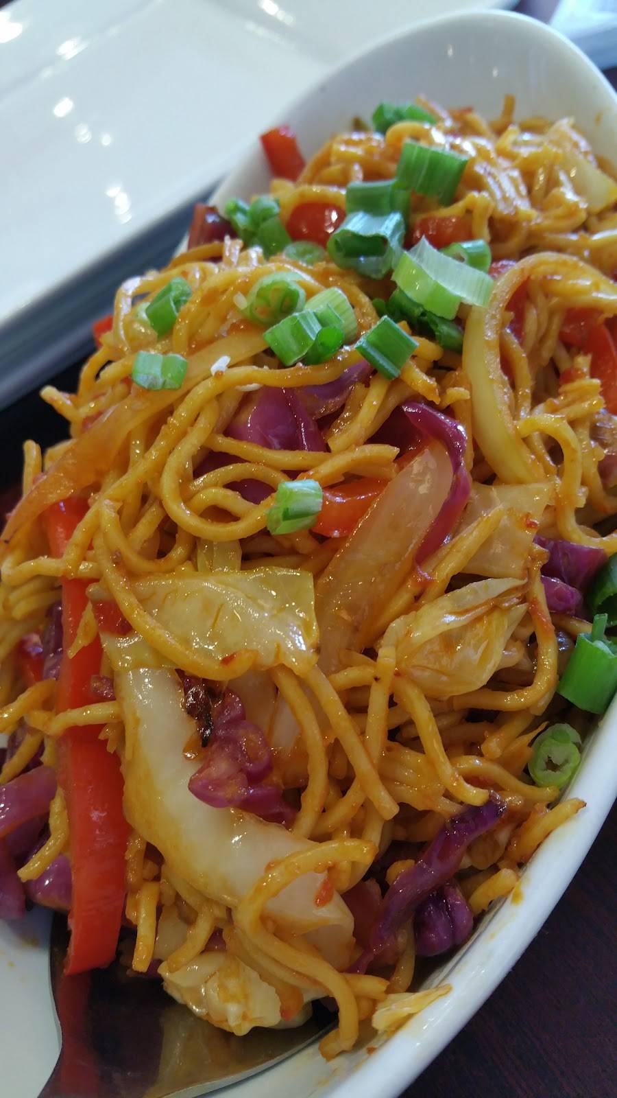 Saffron | restaurant | 4330 W Union Hills Dr b016, Glendale, AZ 85308, USA | 6235817576 OR +1 623-581-7576