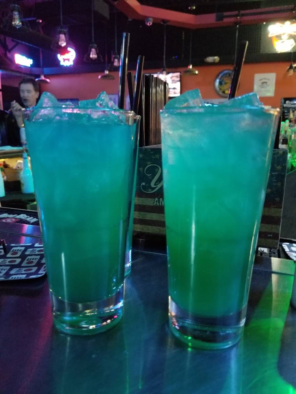 Dakota’s Pub of the South | restaurant | 2917 Tazewell Pike, Knoxville, TN 37918, USA | 8653377791 OR +1 865-337-7791