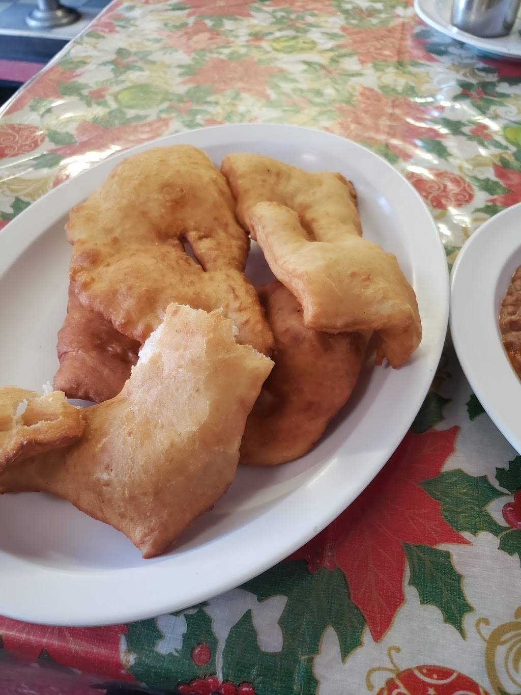 Pelican | restaurant | 4254 Vermont Ave, Los Angeles, CA 90037, USA | 3232325487 OR +1 323-232-5487