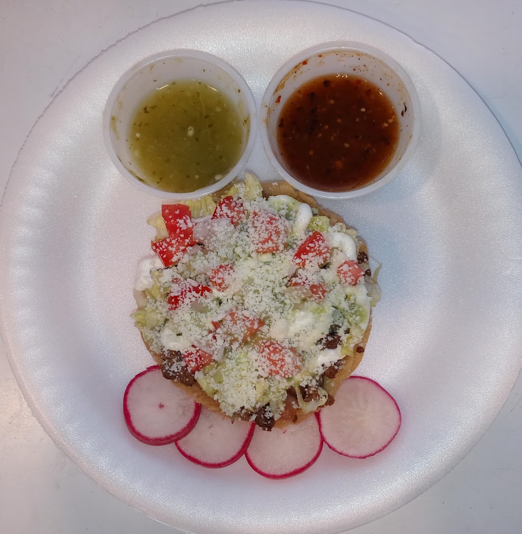 Nayelis taco truck | restaurant | 4149 Clovis Ave, Fresno, CA 93727, USA | 5597086676 OR +1 559-708-6676