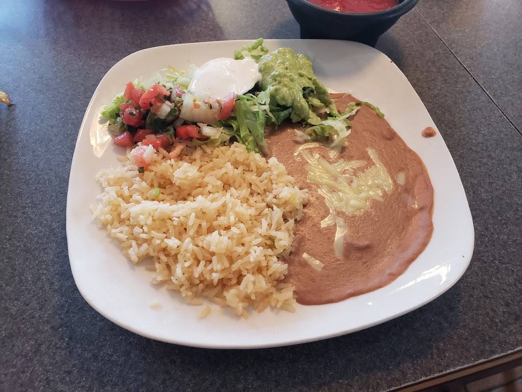 El Azteca Restaurant | restaurant | 335 Newport Ave, Rumford, RI 02916, USA | 4012287552 OR +1 401-228-7552