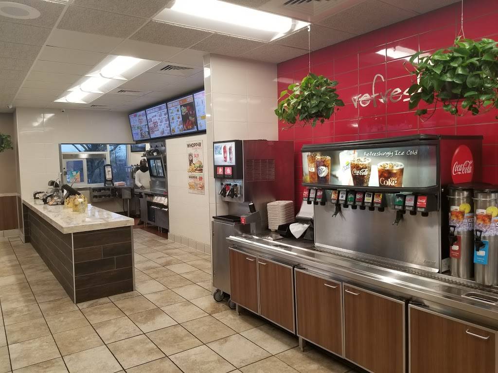 Burger King | restaurant | Rte 202 & 309, North Wales, PA 19454, USA | 2153622437 OR +1 215-362-2437