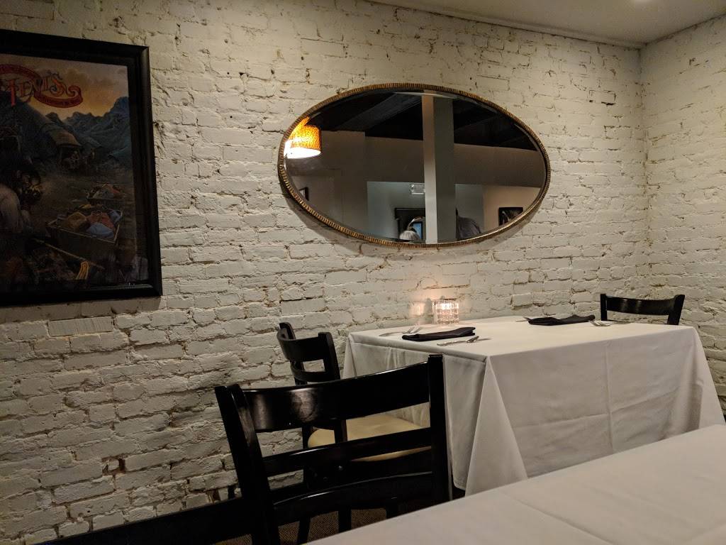 Malias | restaurant | 120 Laurens St SW, Aiken, SC 29801, USA | 8036433086 OR +1 803-643-3086