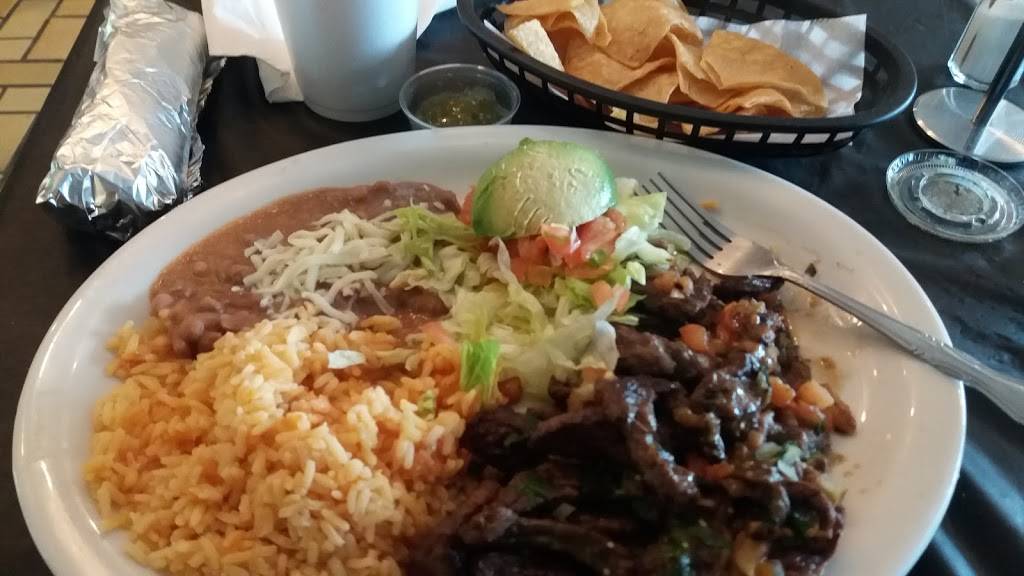 Quesabroso | restaurant | 1805 S Wolf Rd, Hillside, IL 60162, USA | 7082360346 OR +1 708-236-0346