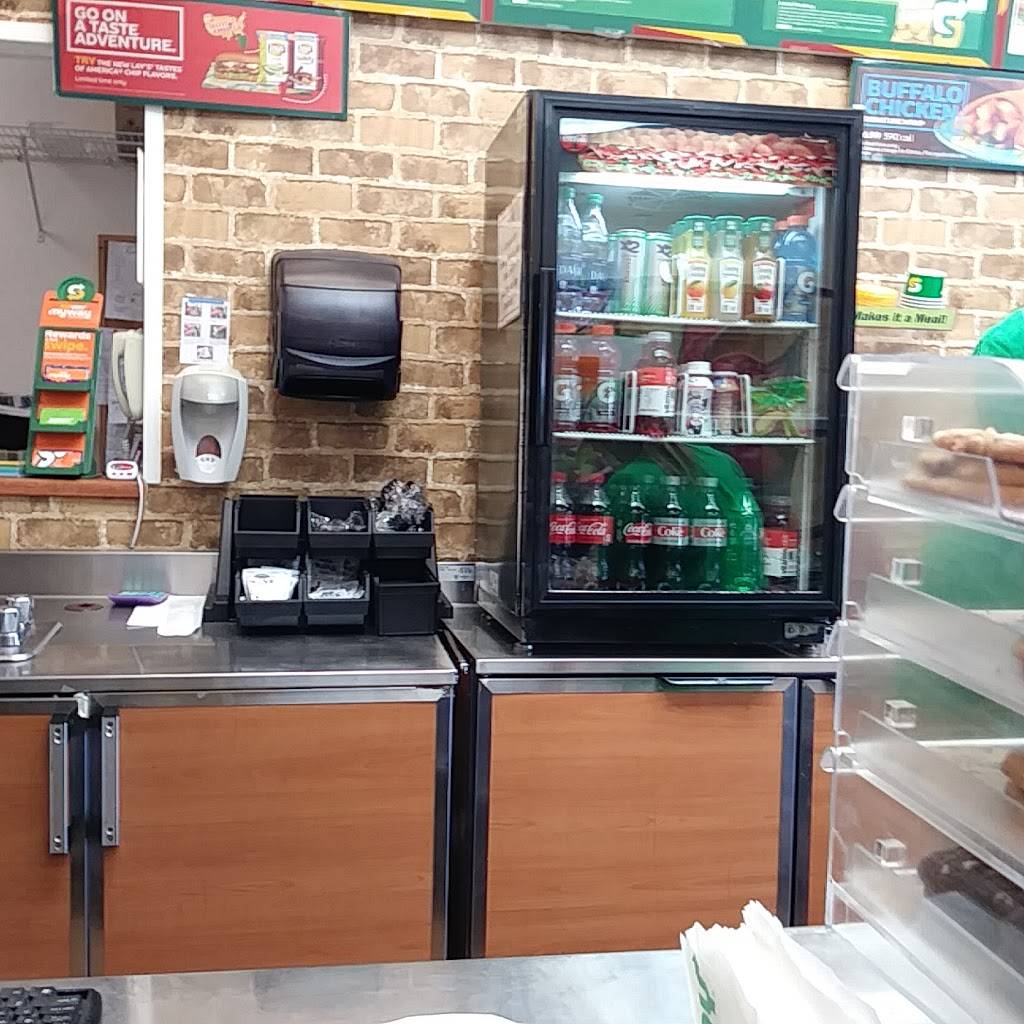 Subway | meal takeaway | 12046 SW 88th St, Miami, FL 33186, USA | 3056309383 OR +1 305-630-9383