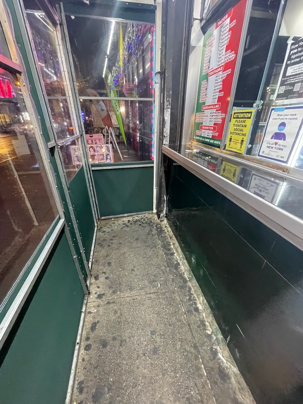 Taco Veloz | restaurant | 86-10 Roosevelt Ave, Queens, NY 11372, USA | 9174212818 OR +1 917-421-2818