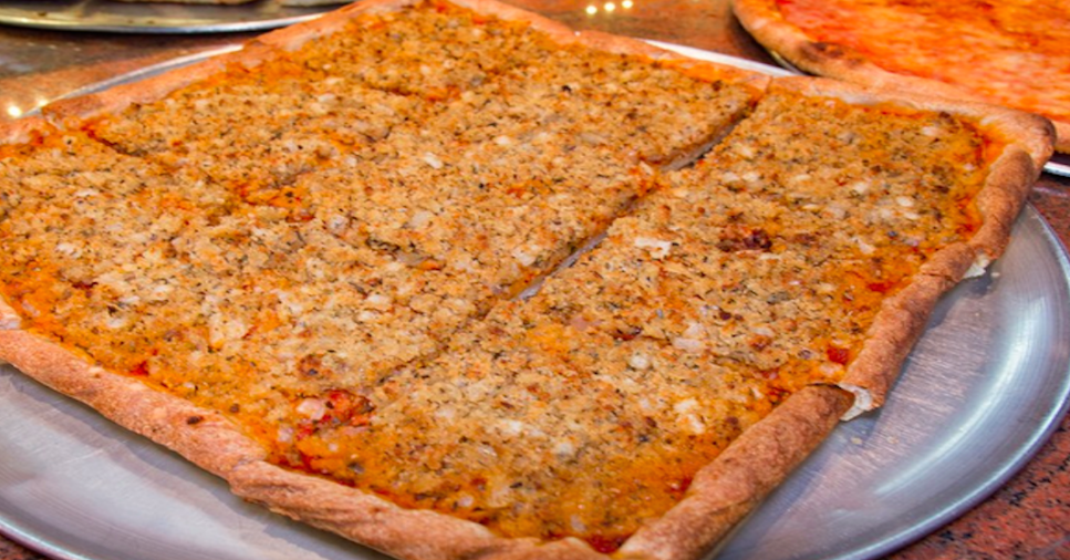 Glendale Pizza | restaurant | 6827 Myrtle Ave, Glendale, NY 11385, USA | 7183668313 OR +1 718-366-8313