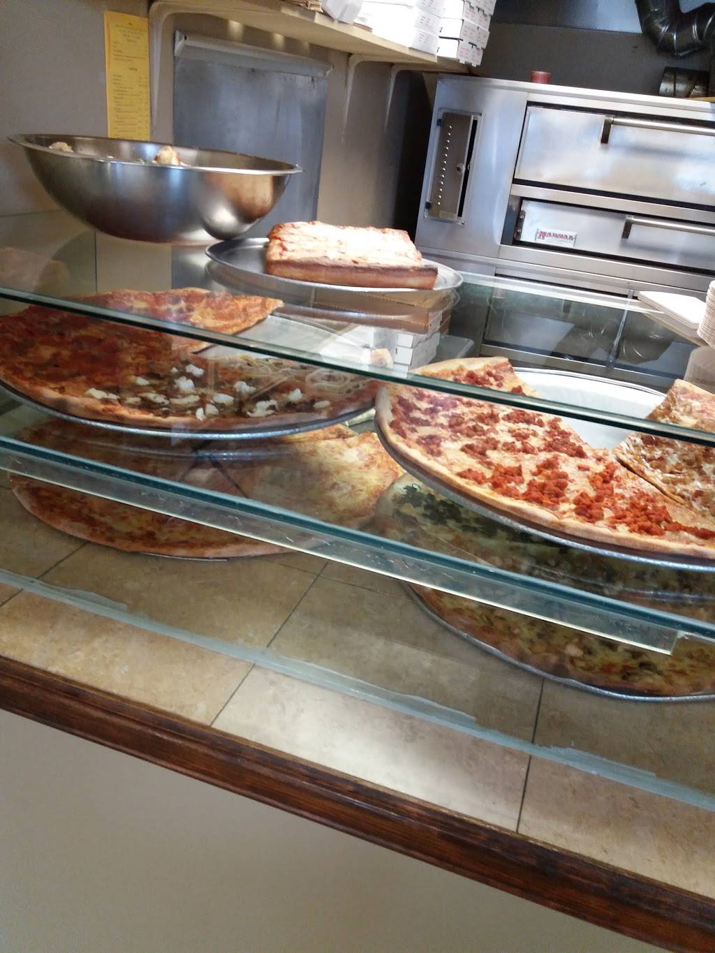 Marlo Pizzeria | restaurant | 1447 Rte 9W, Marlboro, NY 12542, USA | 8452361500 OR +1 845-236-1500