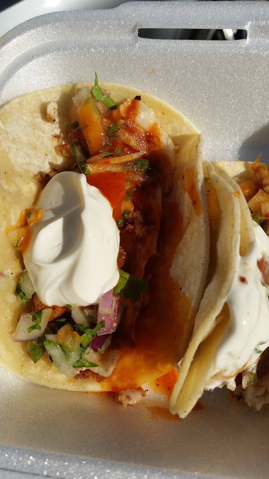 Los Tacos Locos | restaurant | 1309 NE 134th St, Vancouver, WA 98685, USA | 3605731327 OR +1 360-573-1327