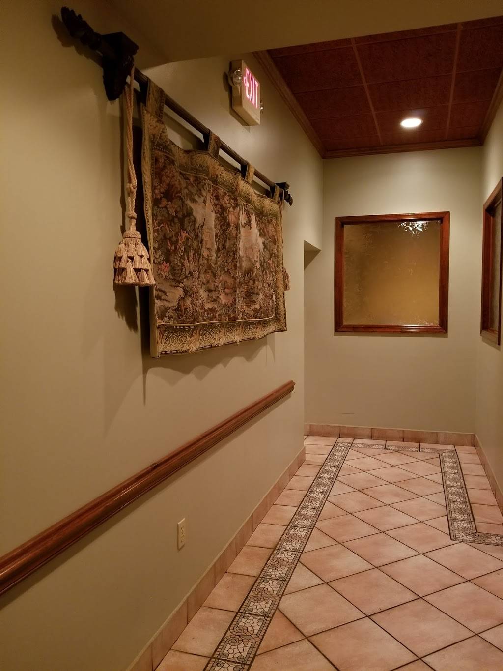 Enzos Caffe Italia | restaurant | 2414 NJ-37, Toms River, NJ 08753, USA | 7329290808 OR +1 732-929-0808