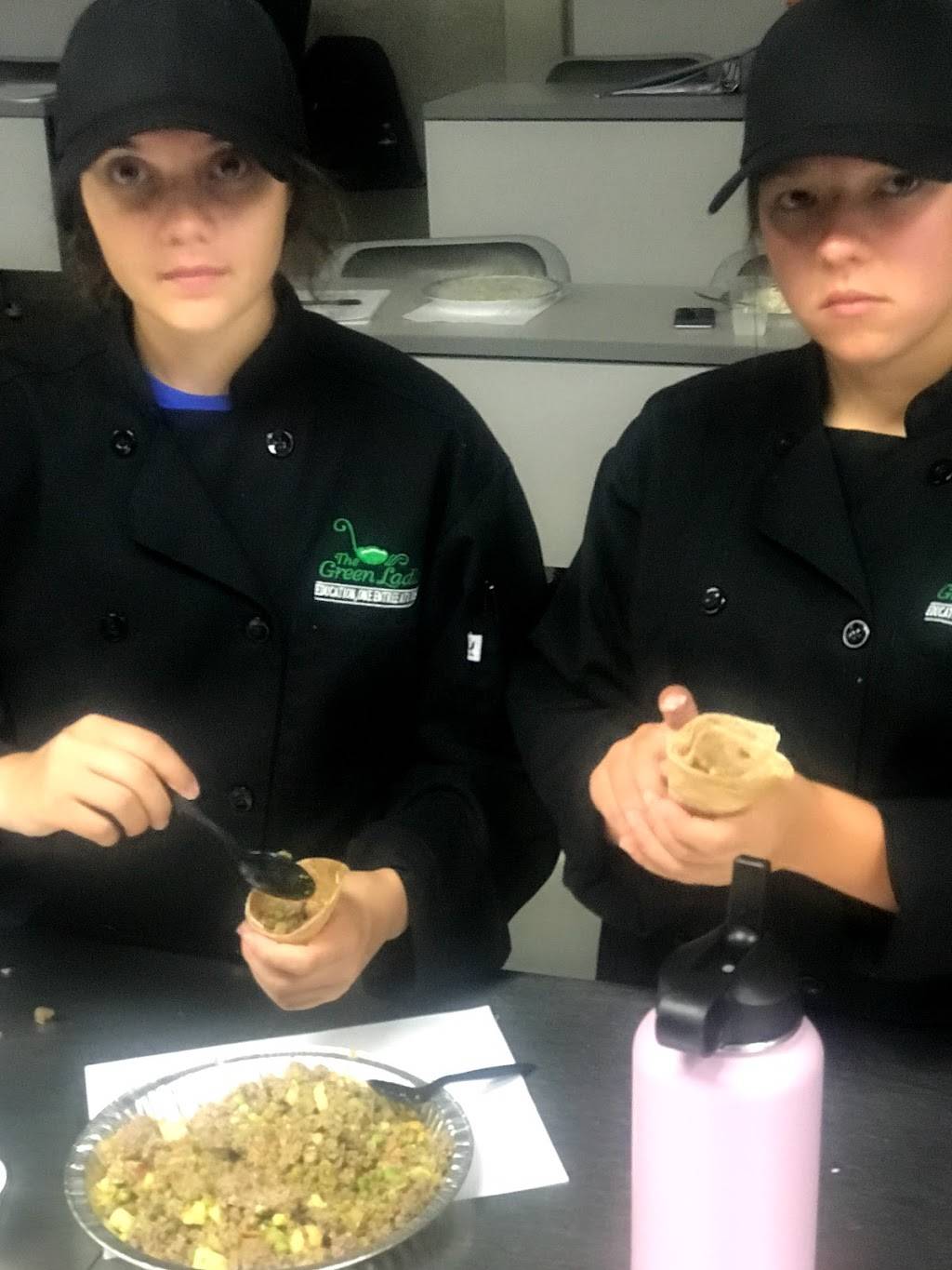 The Green Ladle | restaurant | 156 East Ave, Lewiston, ME 04240, USA | 2075209569 OR +1 207-520-9569