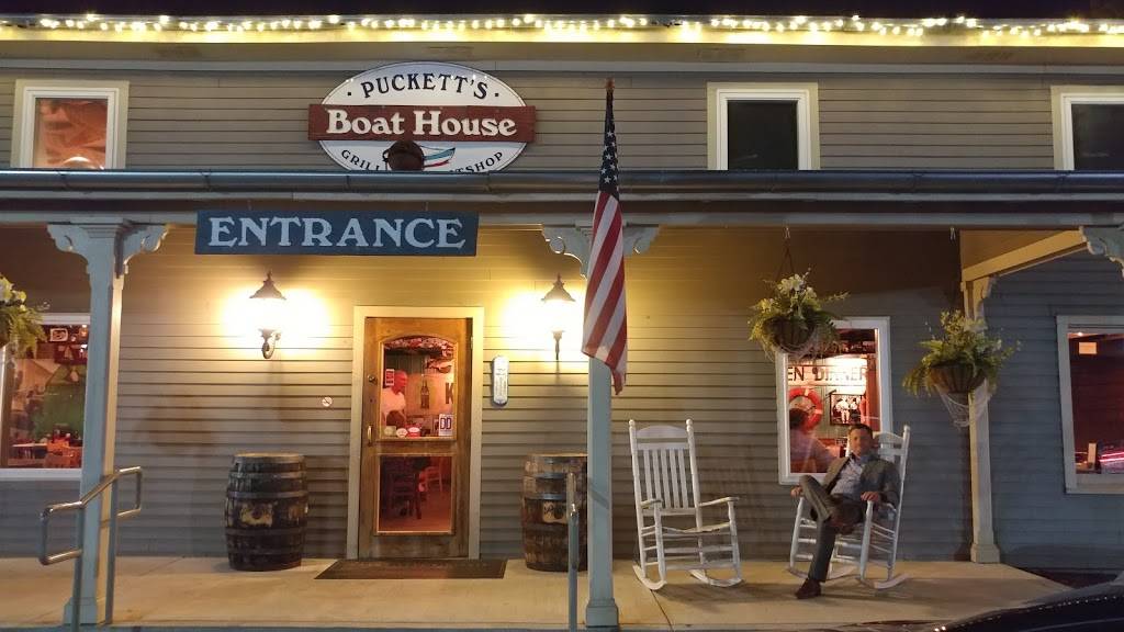 Puckett’s Boat House | restaurant | 94 E Main St, Franklin, TN 37064, USA | 6157902309 OR +1 615-790-2309