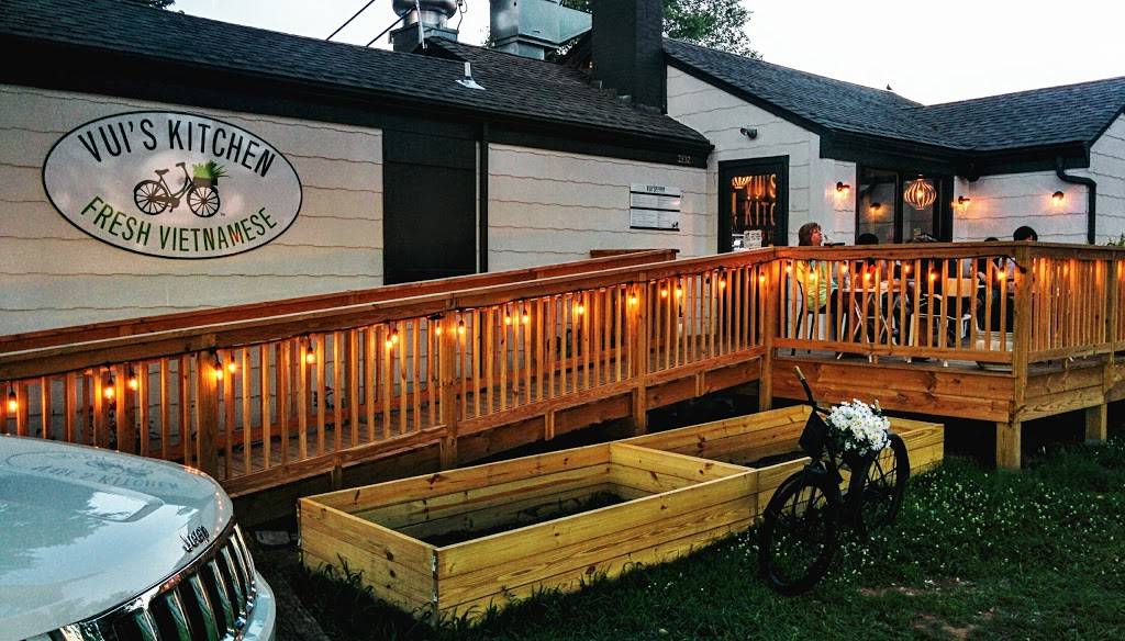 Vuis Kitchen | restaurant | 2832 Bransford Ave, Nashville, TN 37204, USA | 6152418847 OR +1 615-241-8847