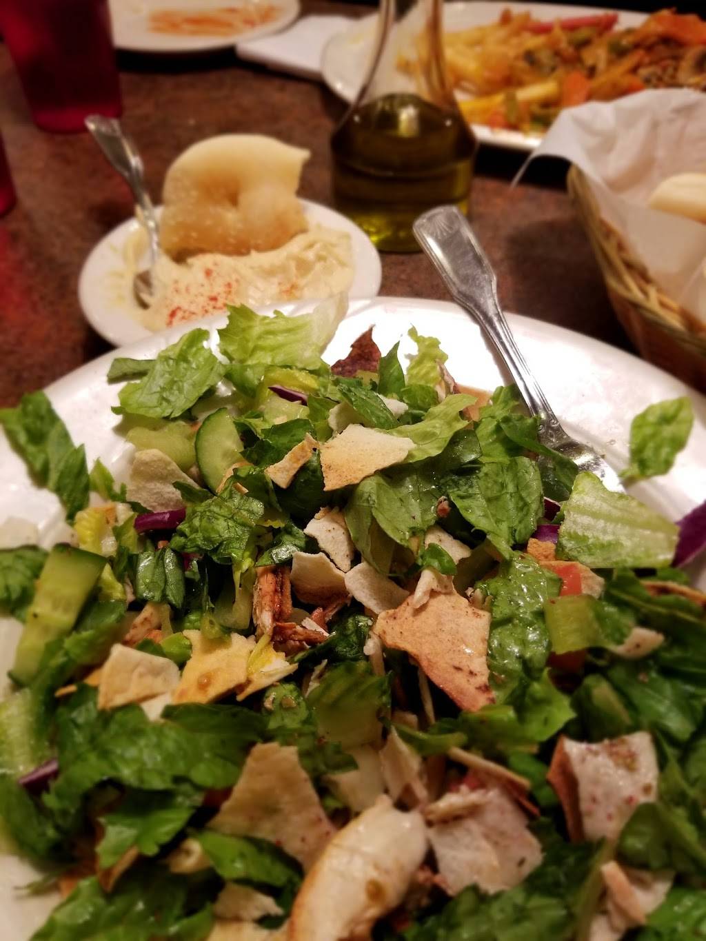 Grape Leaves Restaurant | restaurant | 2850 W Maple Rd, Troy, MI 48084, USA | 2488162000 OR +1 248-816-2000