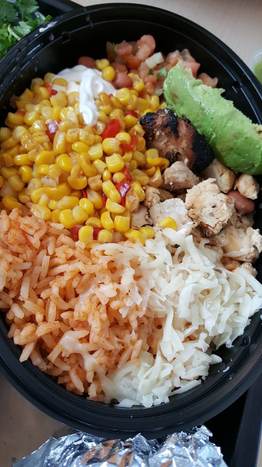 El Pollo Loco | restaurant | 3704 S Mooney Blvd, Visalia, CA 93277, USA | 5597344355 OR +1 559-734-4355