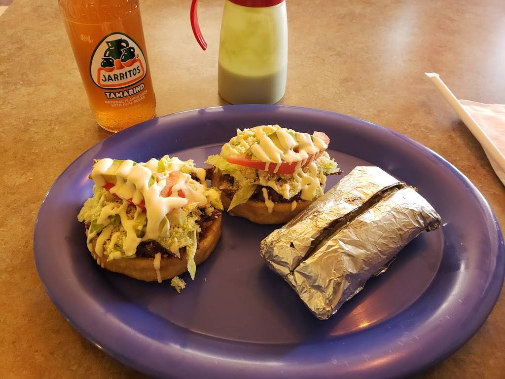 La Choza | restaurant | 5133 S 25th St, Omaha, NE 68107, USA | 4027339554 OR +1 402-733-9554