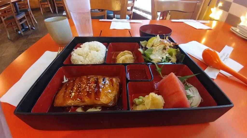 Makiyaki | restaurant | 134 Pelton Center Way, San Leandro, CA 94577, USA | 5108950488 OR +1 510-895-0488