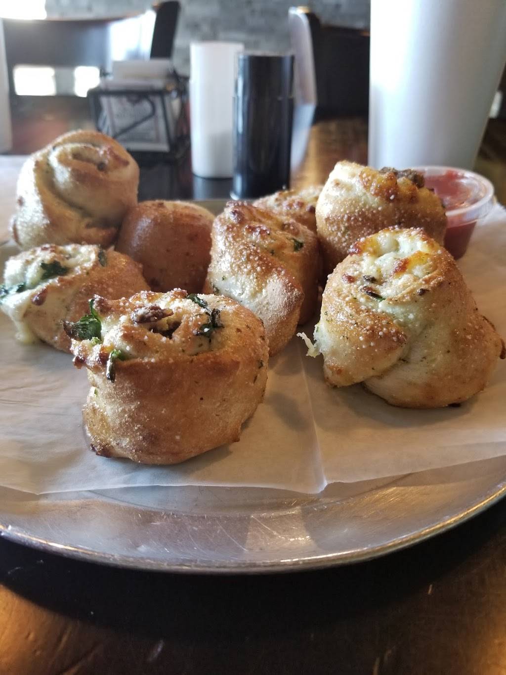 Vocelli Pizza Greystone | meal delivery | 5479 US-280 #126, Birmingham, AL 35242, USA | 2059681990 OR +1 205-968-1990