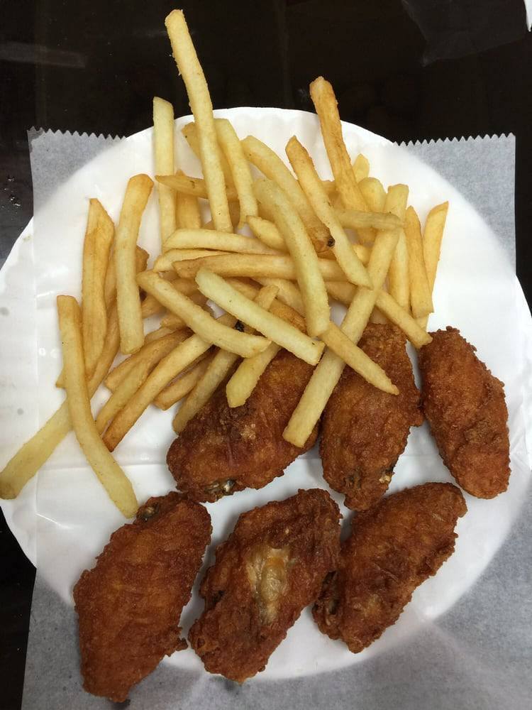 Crazy Chicken & Pizza | restaurant | 228 Albany Ave, Brooklyn, NY 11213, USA | 3473528192 OR +1 347-352-8192