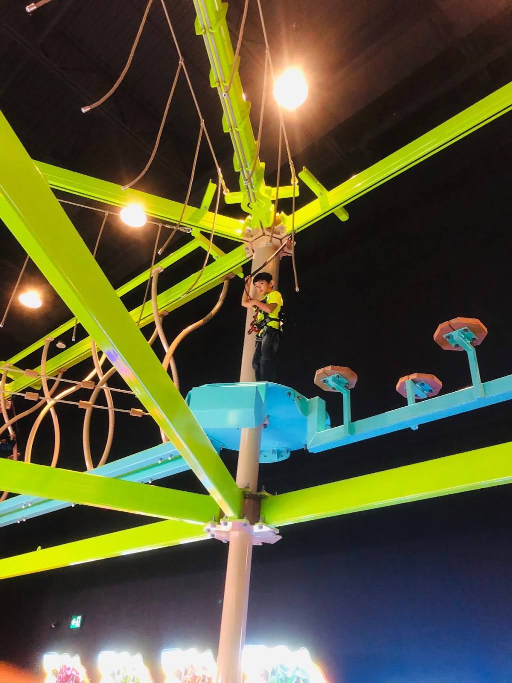 Playdium | restaurant | 20 Biscayne Crescent, Brampton, ON L6W 4S1, Canada | 9057699070 OR +1 905-769-9070