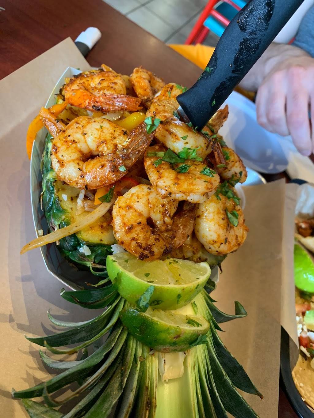 Bravis Modern Street Food | restaurant | 105 Lewis St S, Shakopee, MN 55379, USA | 9524176182 OR +1 952-417-6182