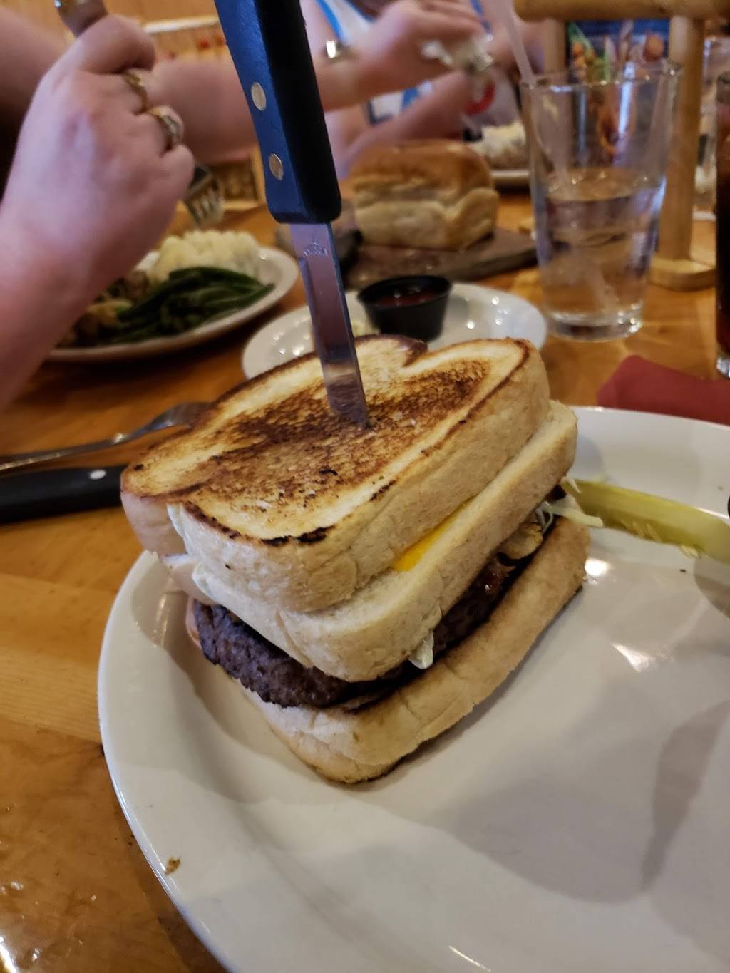 Timber Lodge Steakhouse | restaurant | 4455 Frontage Rd W, Owatonna, MN 55060, USA | 5074440303 OR +1 507-444-0303