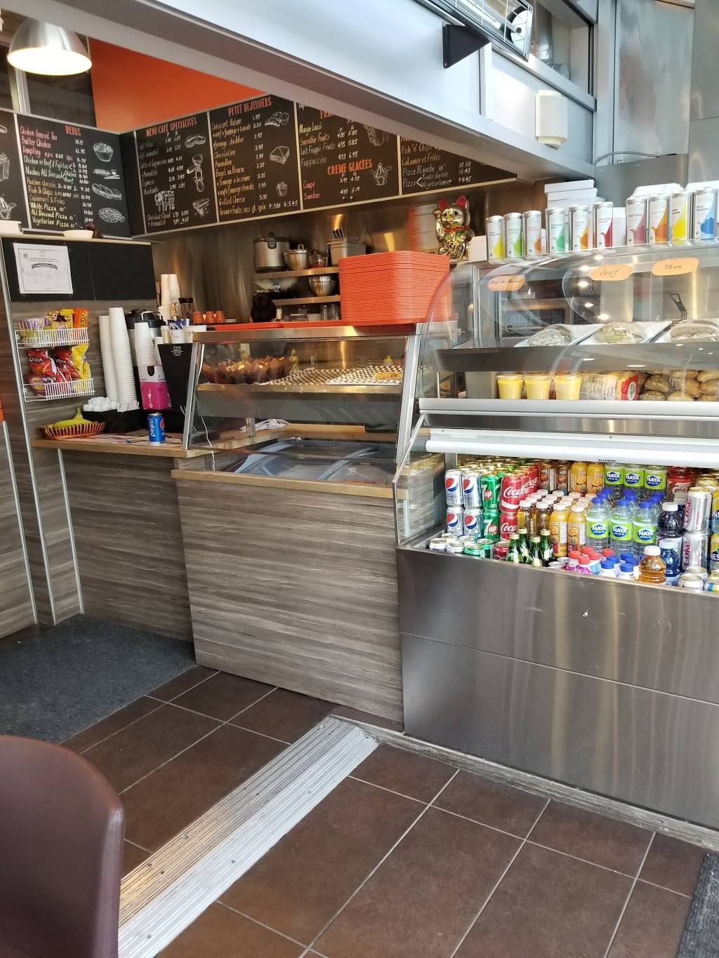 Café Net-Work | restaurant | 473 Boulevard de la Côte Vertu, Saint-Laurent, QC H4L 1X7, Canada | 5143122968 OR +1 514-312-2968