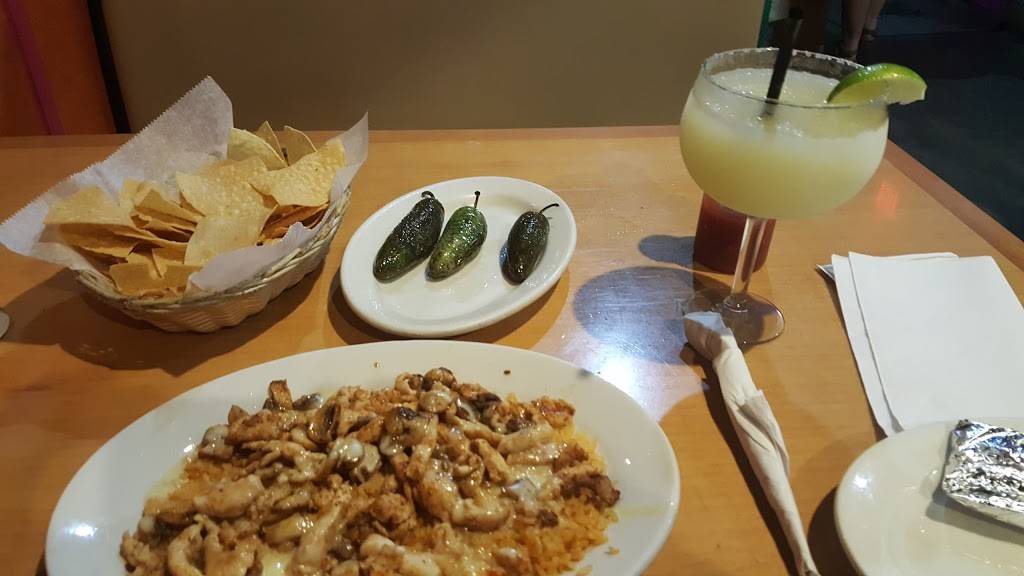 El Nopal Mexican Restaurant | restaurant | 7700 US-64, Oakland, TN 38060, USA | 9014667020 OR +1 901-466-7020