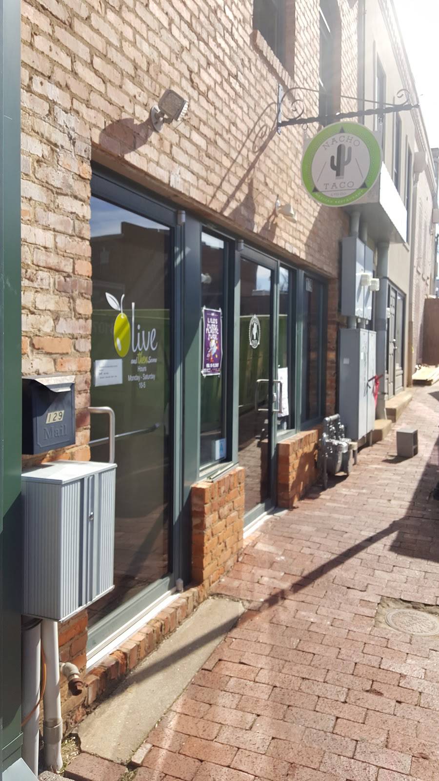 Nacho Taco | restaurant | 129 N Spring St, Spartanburg, SC 29306, USA | 8645861192 OR +1 864-586-1192