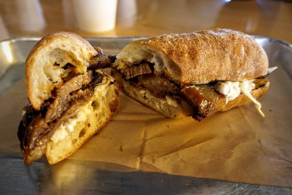 Lincoln Station | cafe | 409 Lincoln Pl, Brooklyn, NY 11238, USA | 7183992211 OR +1 718-399-2211