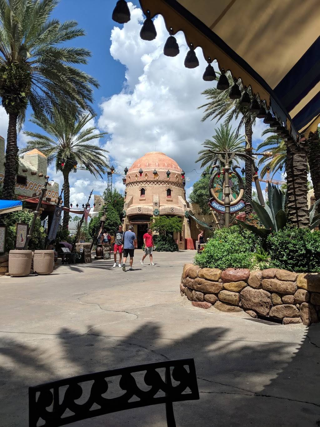 Doc Sugrues Desert Kebab House | restaurant | Orlando, FL 32819, USA | 4072244233 OR +1 407-224-4233