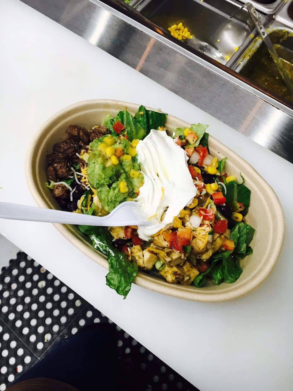 Chilaca Mexican Grill | restaurant | 708 Holiday Dr, Galveston, TX 77550, USA | 4099744582 OR +1 409-974-4582