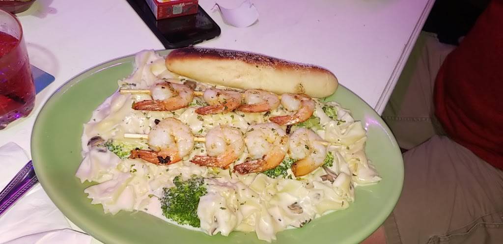 Club Paradise | night club | 3861 N Bay View Rd, Angola, IN 46703, USA | 2608337082 OR +1 260-833-7082