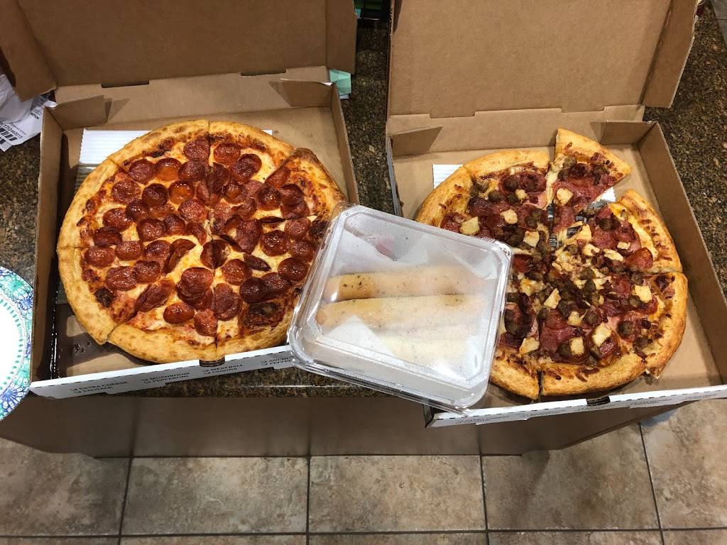 Gios Pizzeria | restaurant | 18285 Collier Ave #H, Lake Elsinore, CA 92530, USA | 9512452876 OR +1 951-245-2876