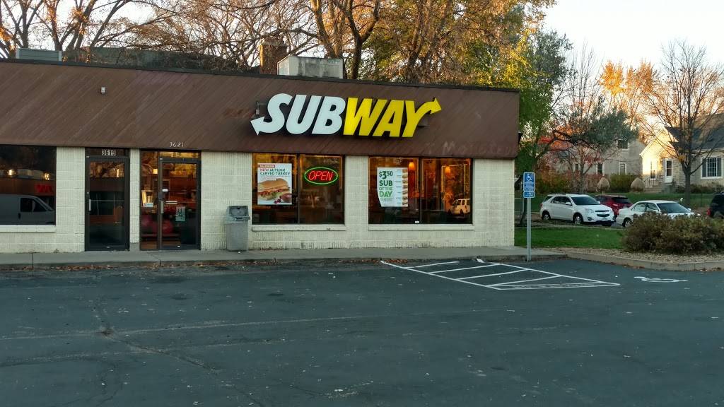 Subway | restaurant | 3621 W 50th St, Minneapolis, MN 55410, USA | 6129202412 OR +1 612-920-2412