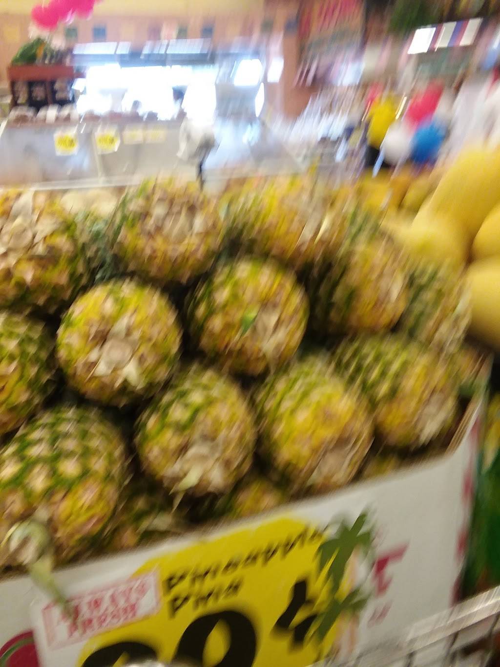 Vallarta Supermarkets | bakery | 820 Main St, Delano, CA 93215, USA | 6617258920 OR +1 661-725-8920