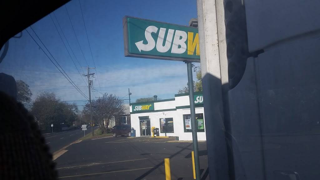 Subway | restaurant | 601 W Randolph Rd, Hopewell, VA 23860, USA | 8045418253 OR +1 804-541-8253