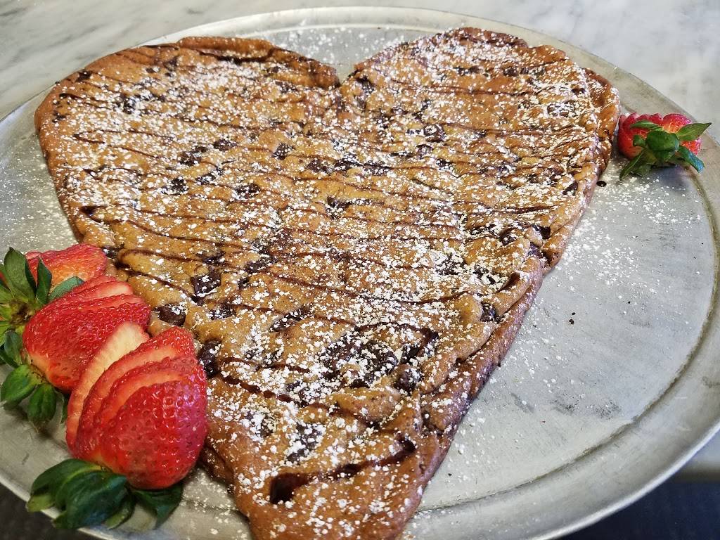 Mona Lisa | restaurant | 165 Broadway, Bayonne, NJ 07002, USA | 2018581812 OR +1 201-858-1812