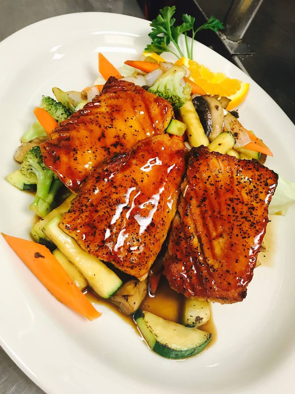 Shogun Japanese Grill & Sushi Bar | restaurant | 5921 East Sam Houston Pkwy N, Houston, TX 77049, USA | 2813726038 OR +1 281-372-6038