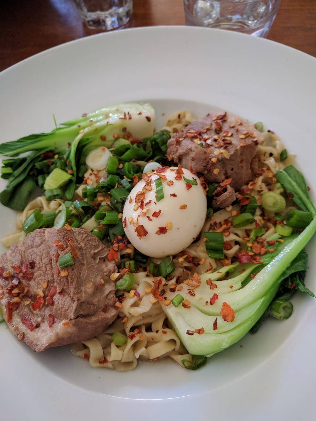 Blossom Vietnamese Restaurant | restaurant | 451 Gin Ling Way, Los Angeles, CA 90012, USA | 2136268345 OR +1 213-626-8345