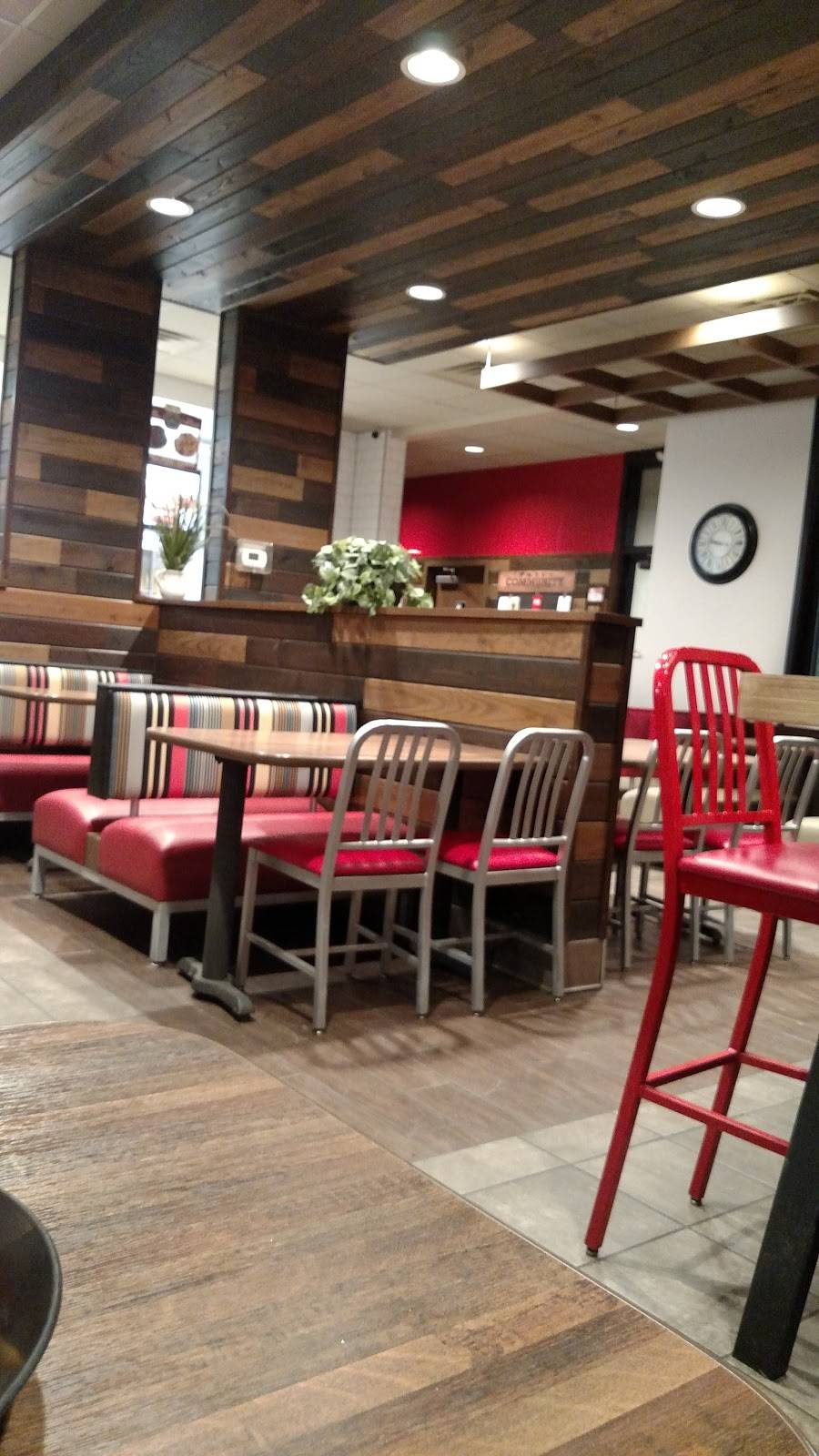Arbys | restaurant | 346 Fluvanna Ave, Jamestown, NY 14701, USA | 7164881620 OR +1 716-488-1620