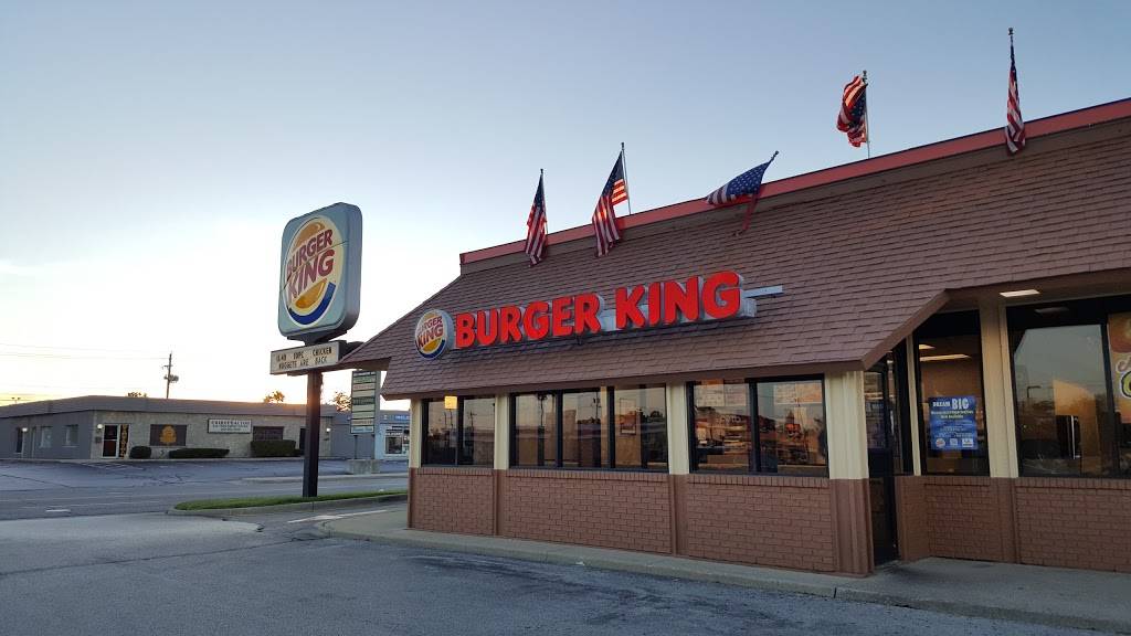 Burger King | restaurant | 2051 Washington Ave, St Joseph, MI 49085, USA | 2699837489 OR +1 269-983-7489